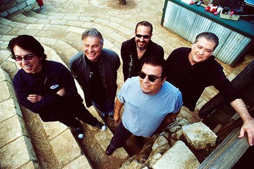 Los Lobos musical group